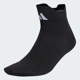 PERFORMANCE DESIGNED FOR SPORT ANKLE SOCKS