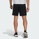 TRAIN ESSENTIALS LOGO TRAINING SHORTS