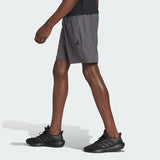 TRAIN ESSENTIALS WOVEN TRAINING SHORTS