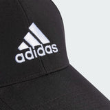 EMBROIDERED LOGO LIGHTWEIGHT BASEBALL CAP