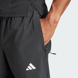 TRAIN ESSENTIALS TRAINING PANTS