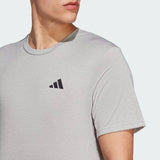 TRAIN ESSENTIALS COMFORT TRAINING TEE