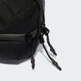 8 4CMTE SLING BAG